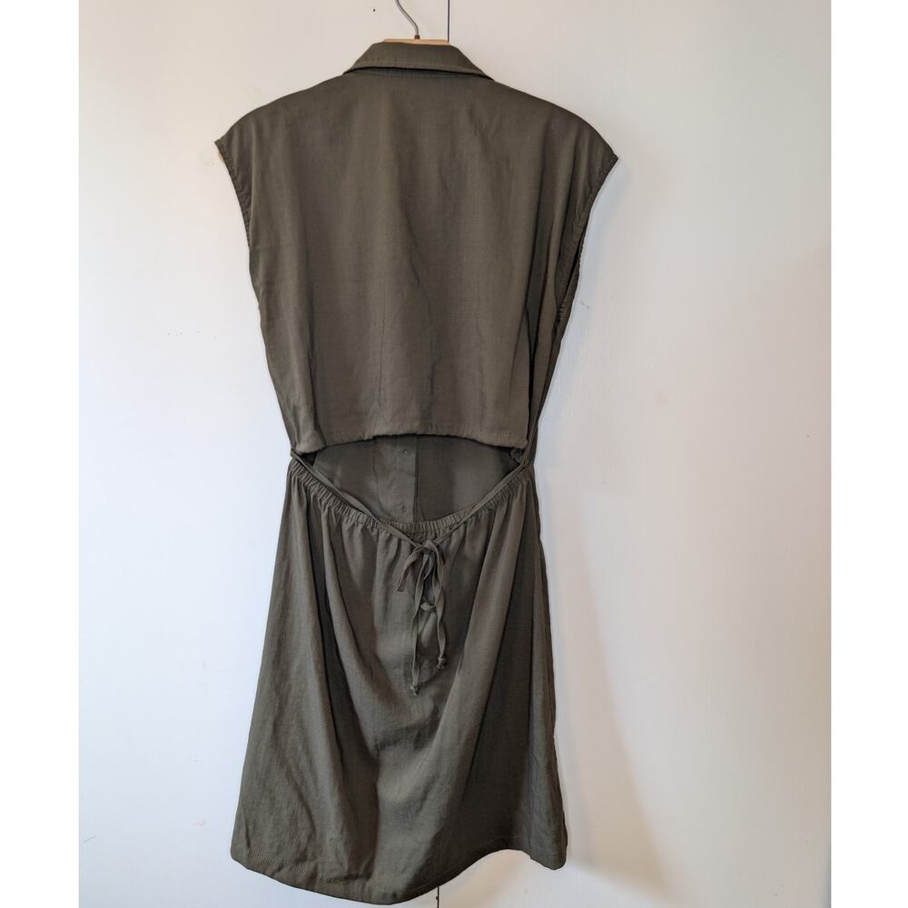 Doe & Rae Green Button Up Dress - Picture 7 of 9